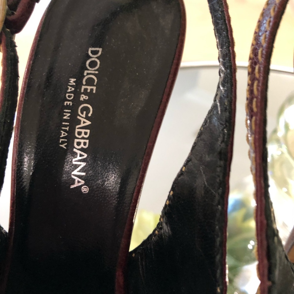 Shoes - Picture 4 of 5